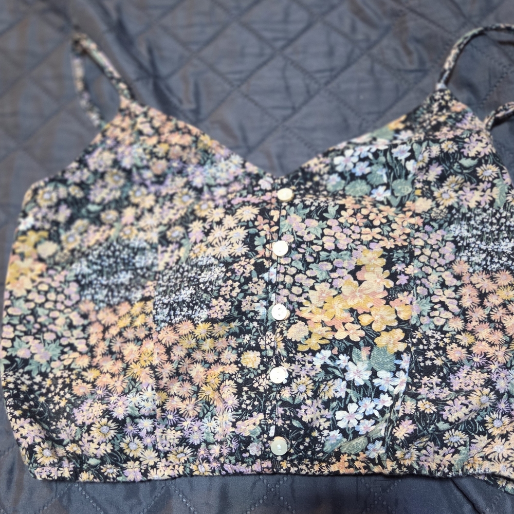 Aeropostale Multicolor Floral Button-Up Crop Top